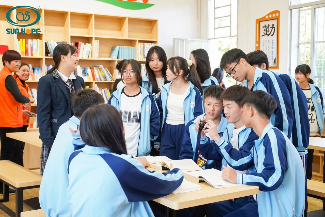 第243所 广东省河源市东源县上莞九游体育(NineGameSports)官方网站郇宇中学 第243所 广东省河源市东源县上莞九游体育(NineGameSports)官方网站郇宇中学