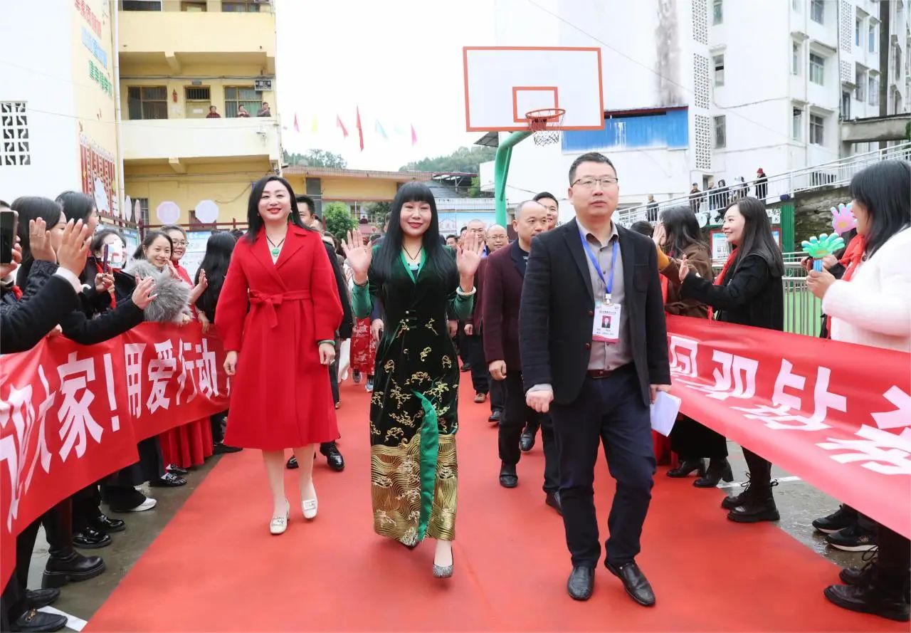 第239所 四川省绵阳市盐亭县永泰镇九游体育(NineGameSports)官方网站任凤小学 第239所 四川省绵阳市盐亭县永泰镇九游体育(NineGameSports)官方网站任凤小学